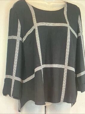 41 Hawthorn Black Blouse with White Windowpane Grid